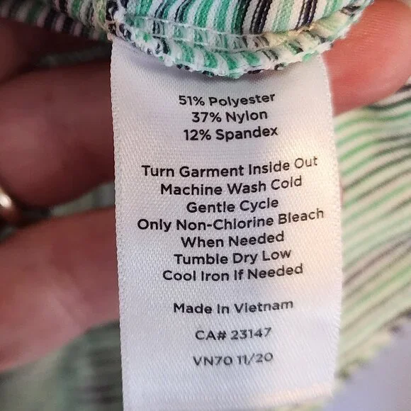 T by Talbots Space Dyed Half Zip, Size MP, EUC - Picture 6 of 6